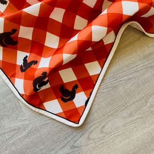 CHICK-N-RUN APRON - EXCLUSIVE